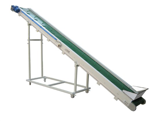 綠色皮帶輸送機(jī) (1)