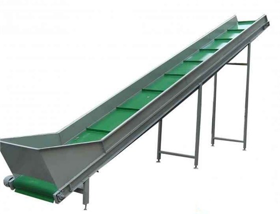 綠色皮帶輸送機(jī) (6)