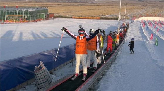 滑雪場魔毯輸送帶1124-7
