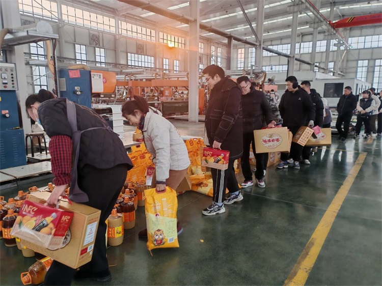 濟南安耐輸送帶廠發福利啦 濟南安耐輸送帶廠發福利啦